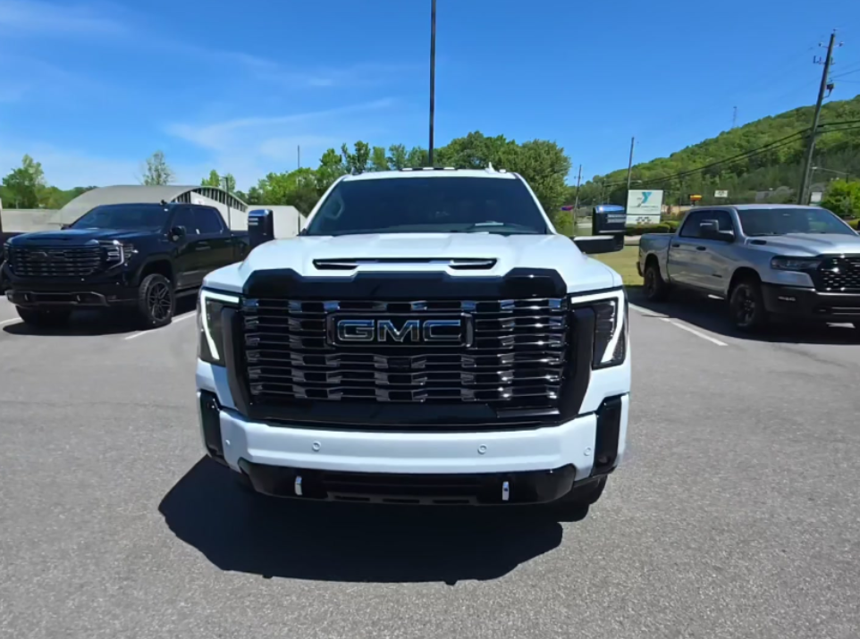 2026 GMC Sierra 2500HD Denali Ultimate