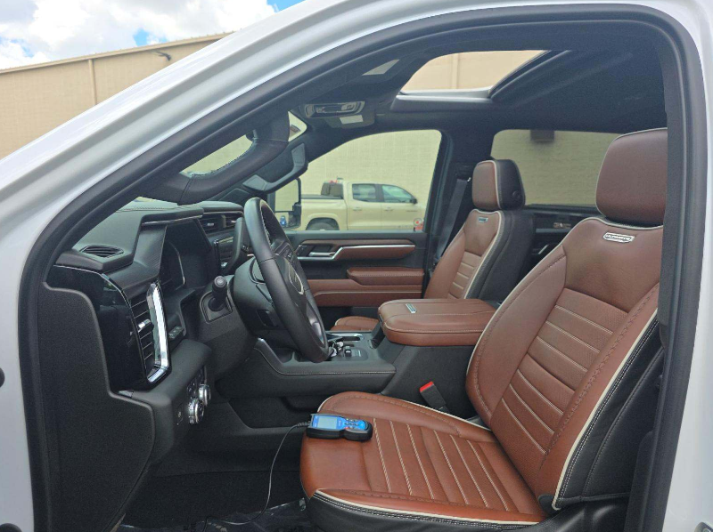 2024 GMC Sierra 2500HD Denali Ultimate photo 5