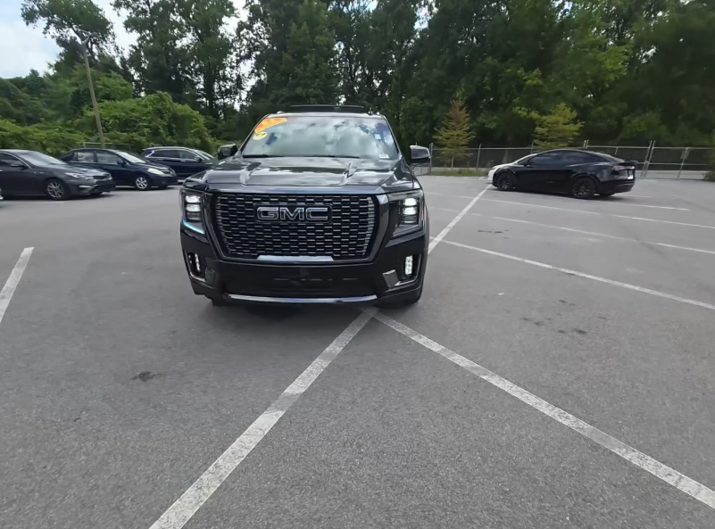 2024 GMC Yukon Denali Ultimate