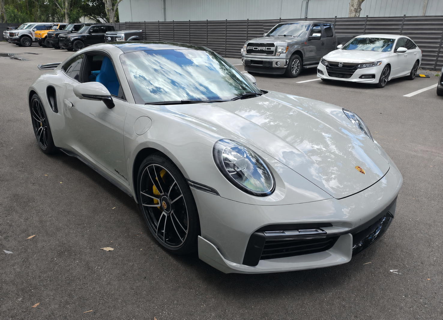 2024 Porsche 911 Turbo S photo 2